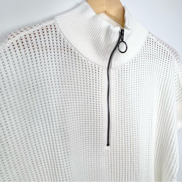 NWT Livi Lane Bryant Short Sleeve Half Zip Mesh Sweater White Size 18/20 - Picture 3 of 13